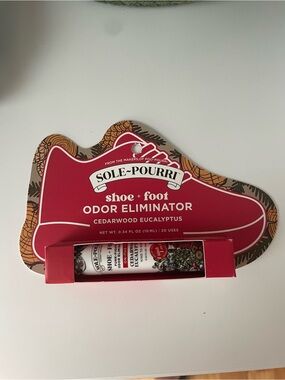 Cedarwood Eucalyptus Shoe + Foot Odor Eliminator - Red